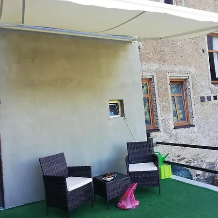 Petra Apartment *