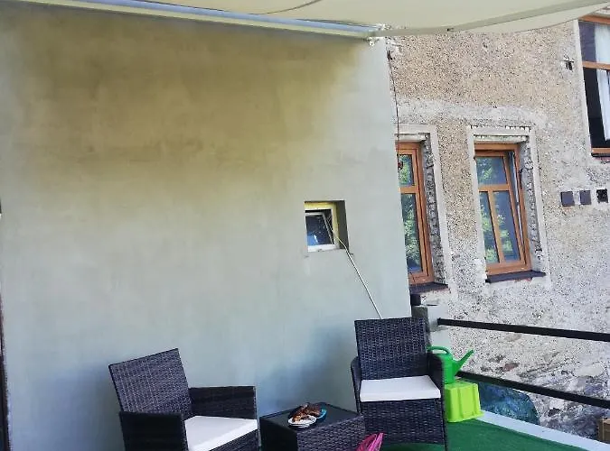 Petra Apartment *